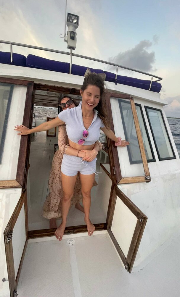 amanda-cerny gallery photo #927