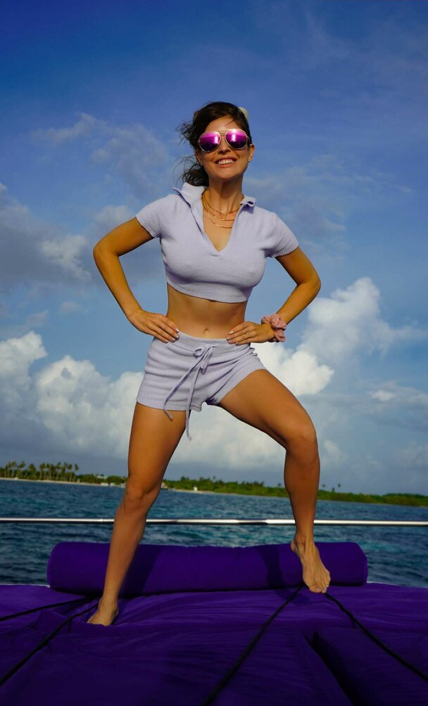 amanda-cerny gallery photo #956