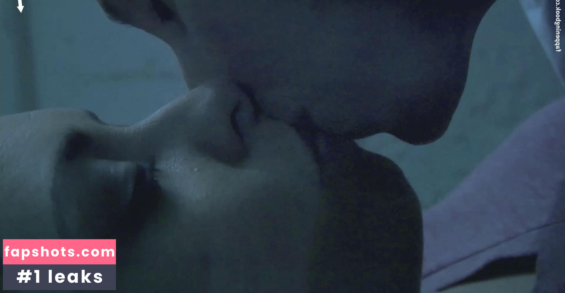 Amanda Durbin nude babe gallery