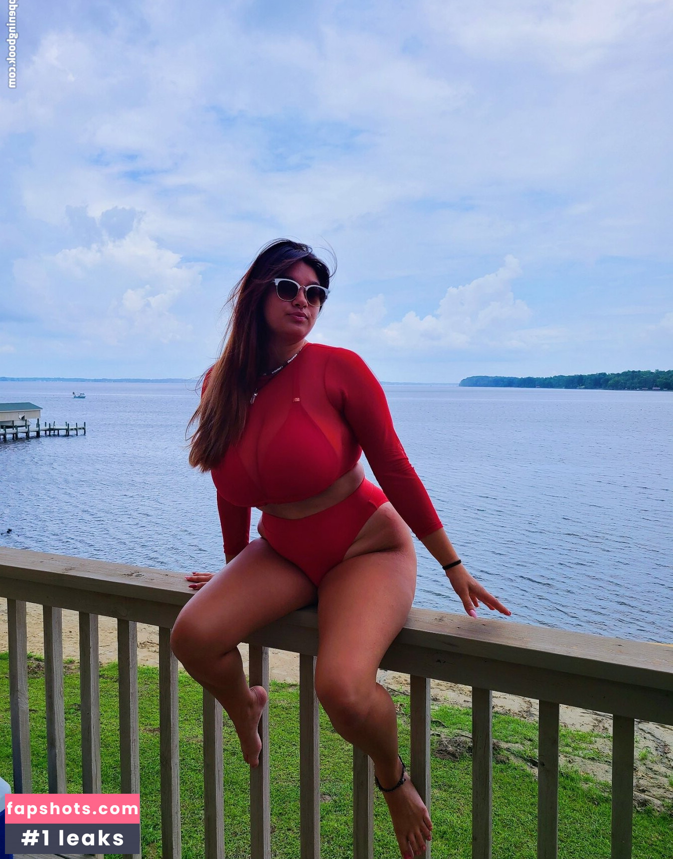 Amanda F gallery photo #14