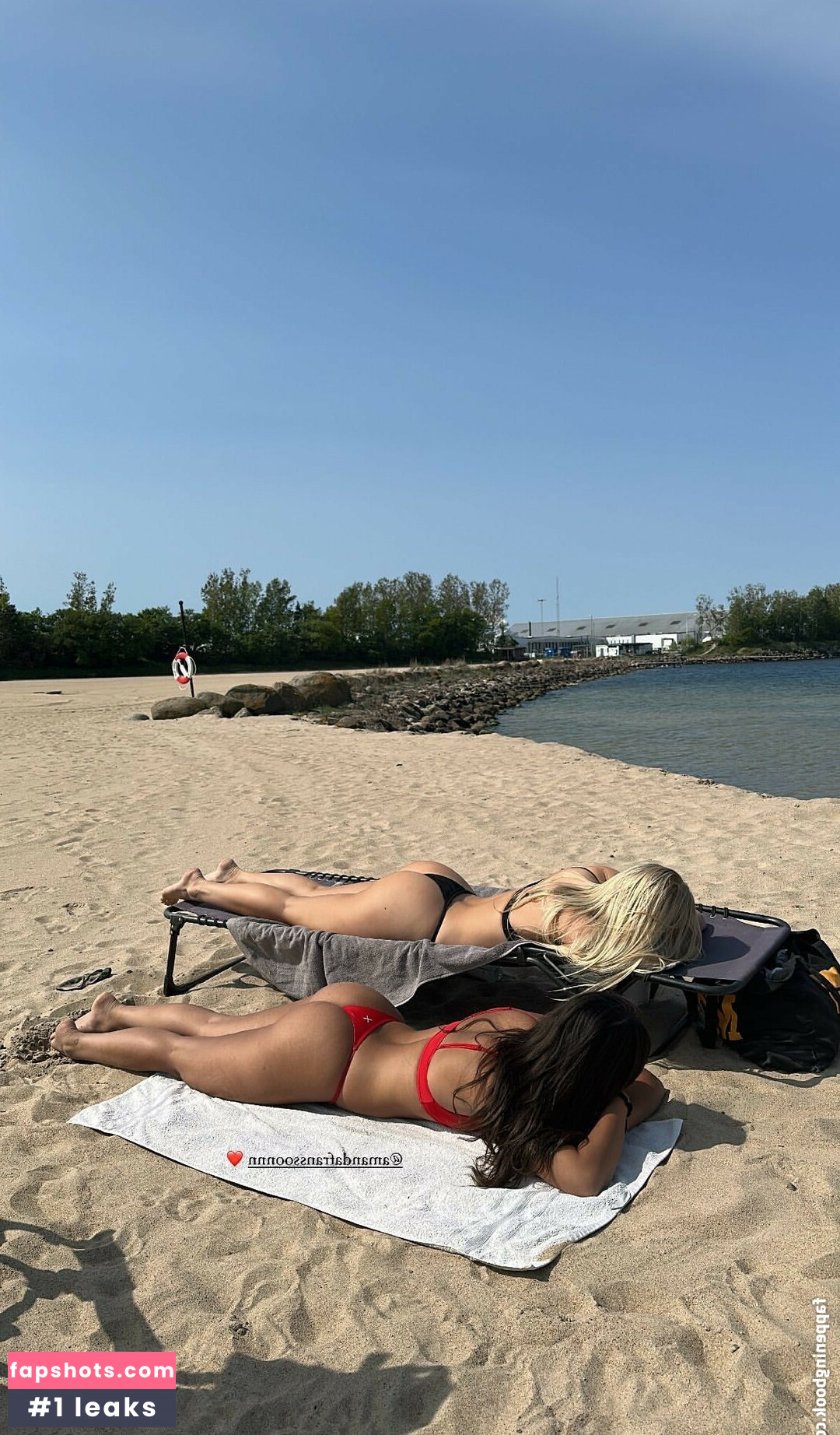 Amanda Fransson nude babe gallery