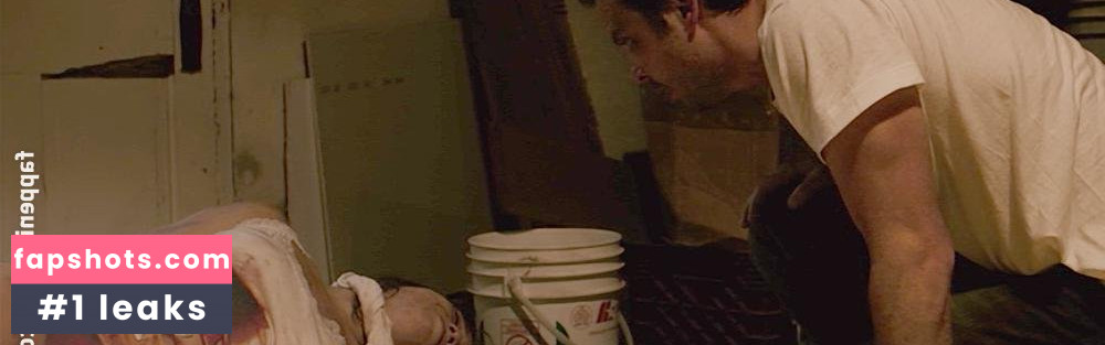 Amanda Fuller gallery photo #12