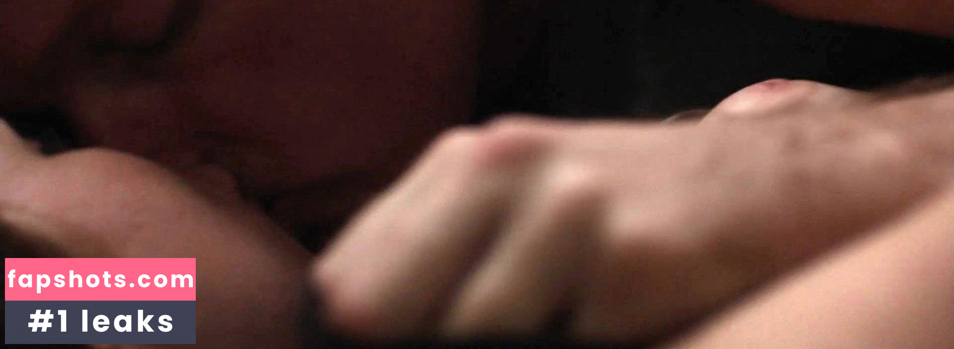 Amanda Fuller gallery photo #40