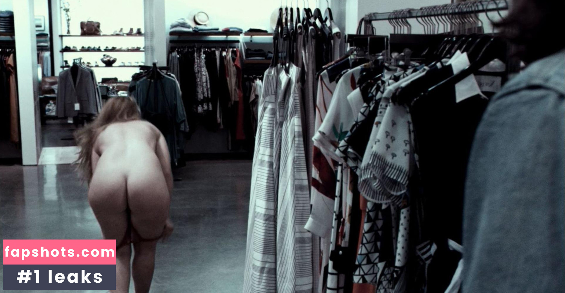 Amanda Fuller gallery photo #45