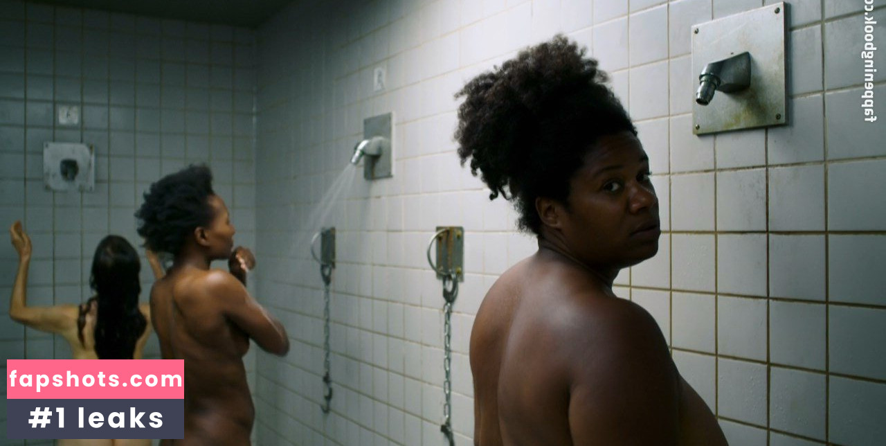 Amanda Fuller gallery photo #8