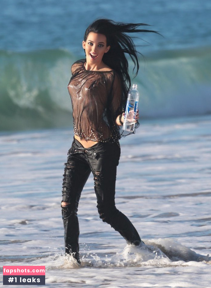 Amanda Geores gallery photo #11