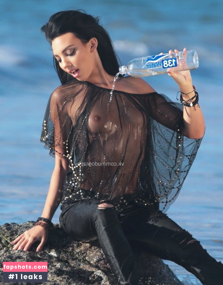 Amanda Geores gallery photo #32