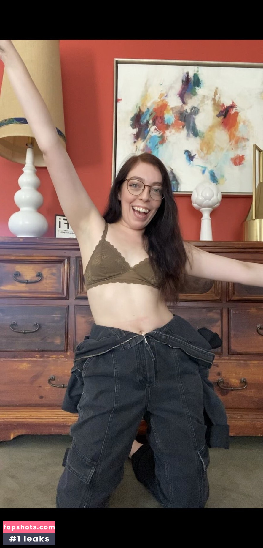 Amanda Golka gallery photo #20