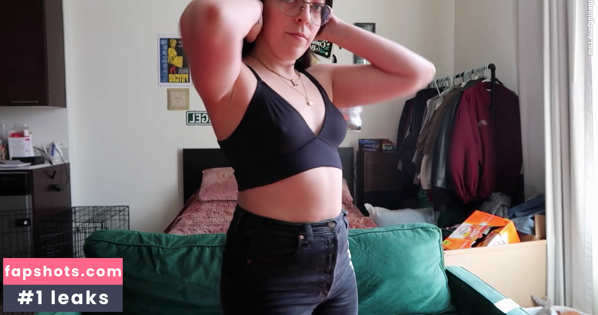 Amanda Golka gallery photo #8