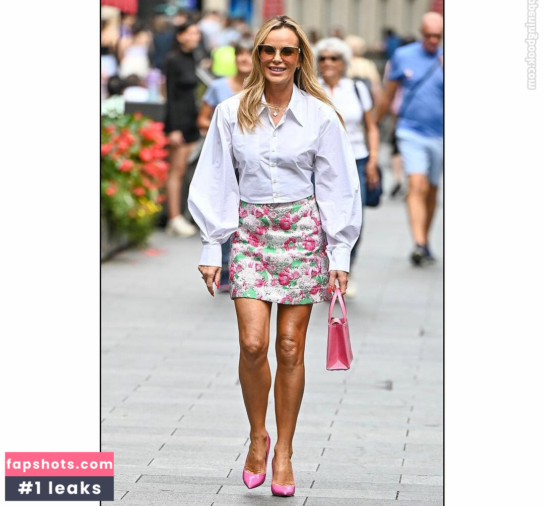 Amanda Holden Nahé úniky fotek pouze od fanoušků #421 - Fapshots