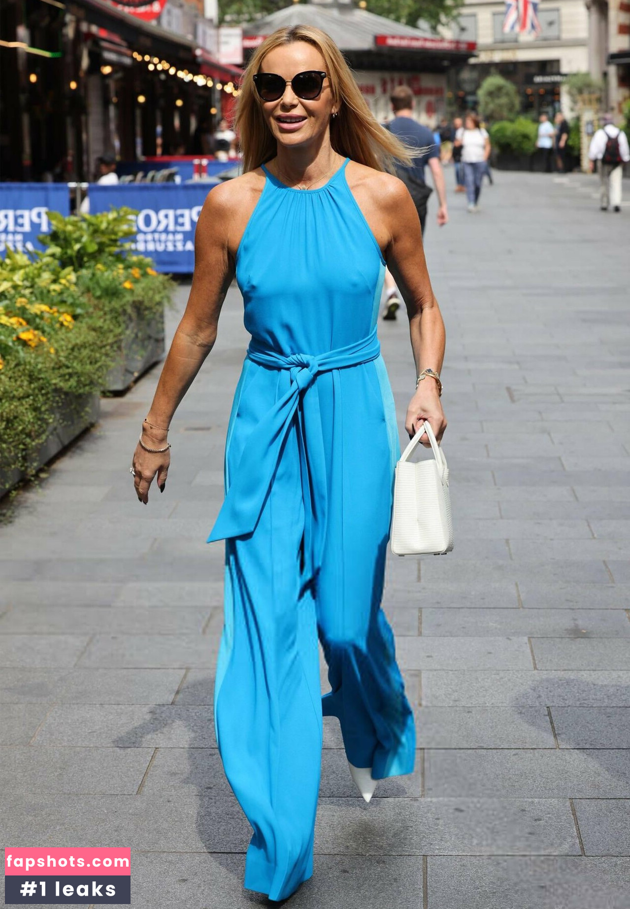 Amanda Holden Nahé úniky fotek pouze od fanoušků #471 - Fapshots