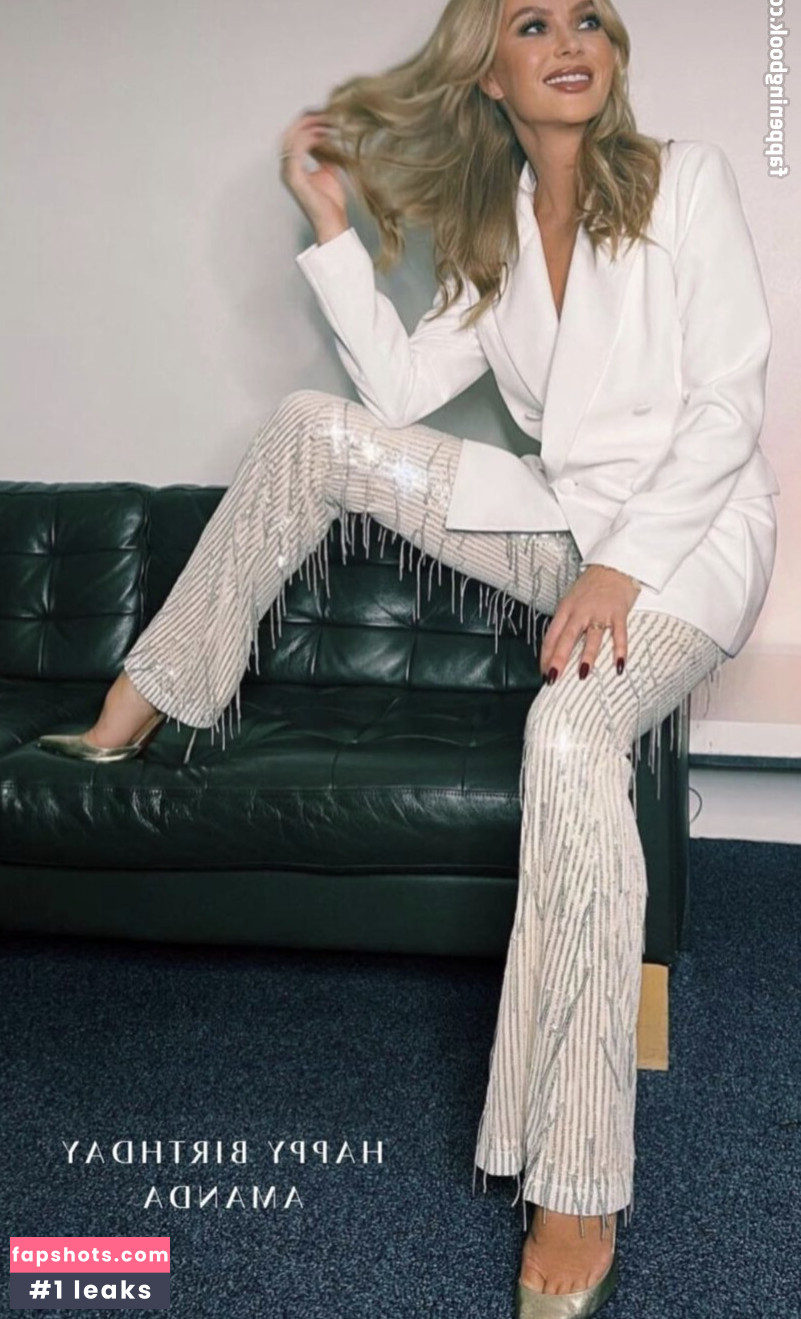 Amanda Holden Nahé úniky fotek pouze od fanoušků #576 - Fapshots