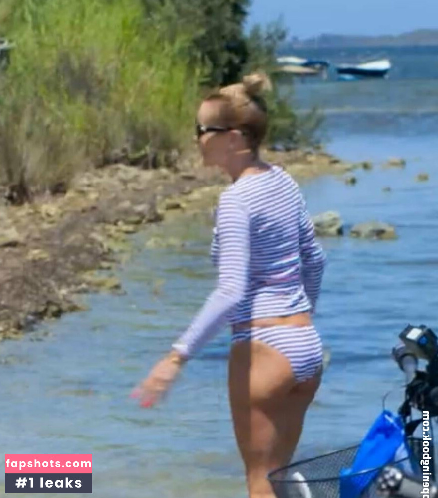 Amanda Holden Nahé úniky fotek pouze od fanoušků #591 - Fapshots