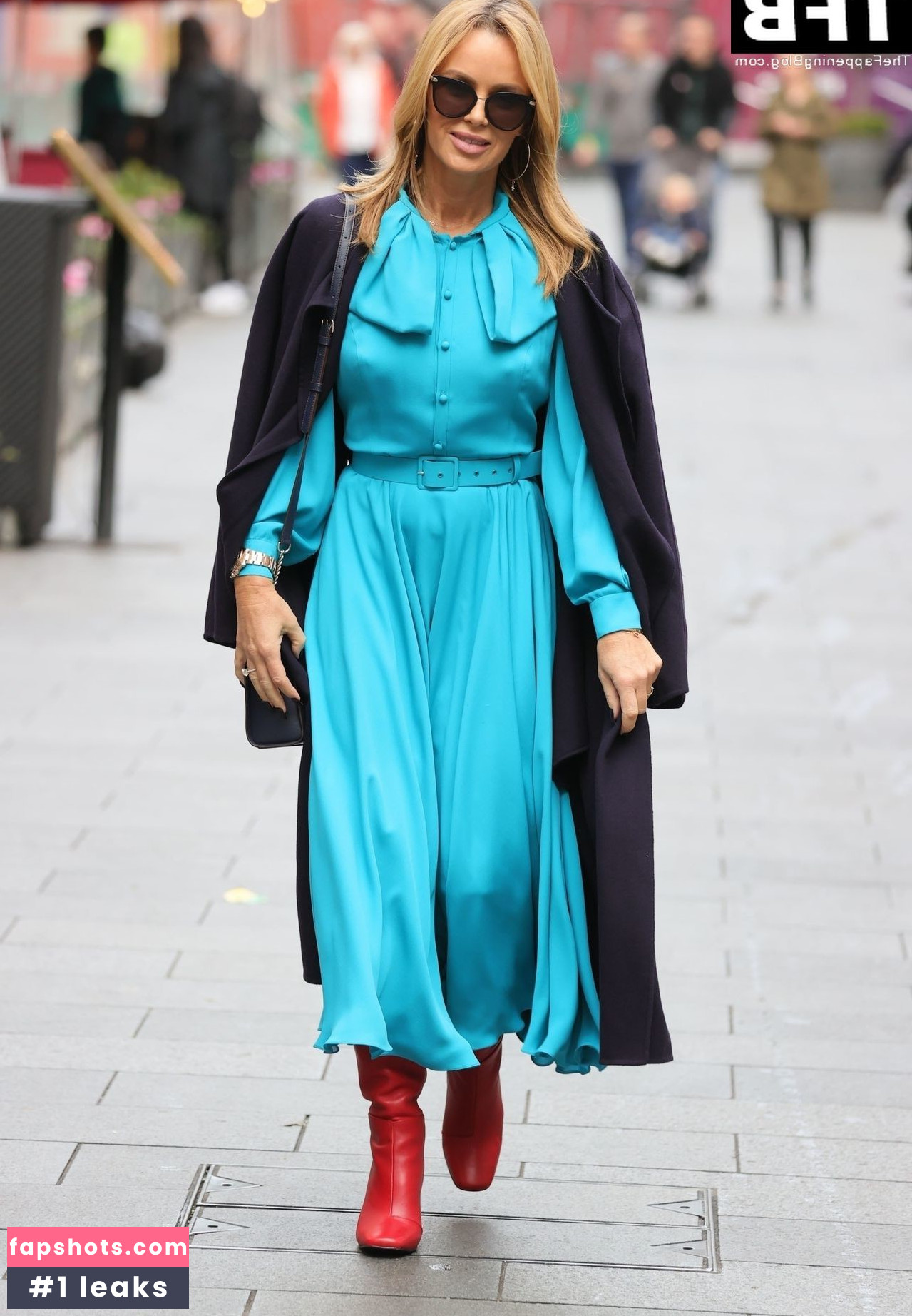 Amanda Holden Nahé úniky fotek pouze od fanoušků #755 - Fapshots