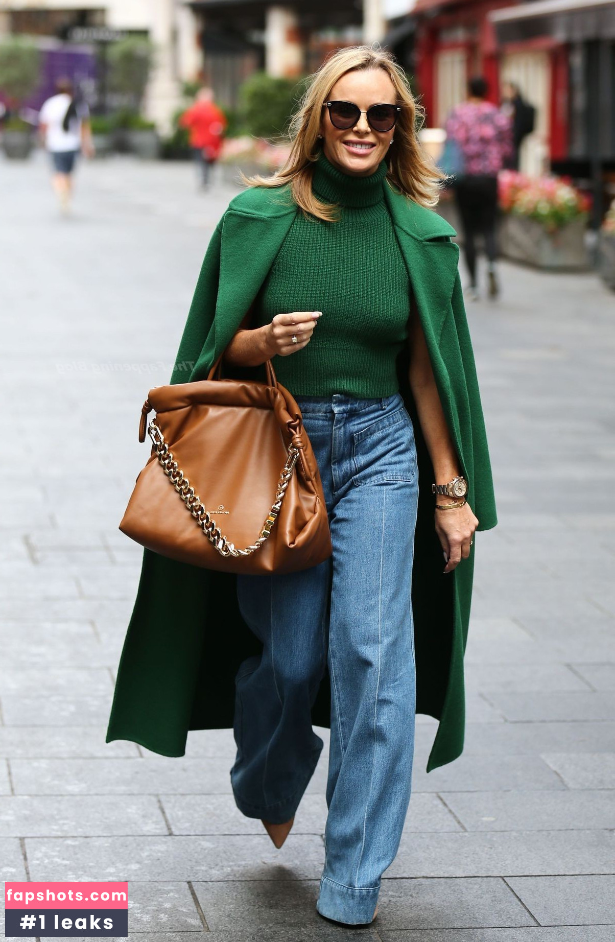 Amanda Holden Nahé úniky fotek pouze od fanoušků #787 - Fapshots