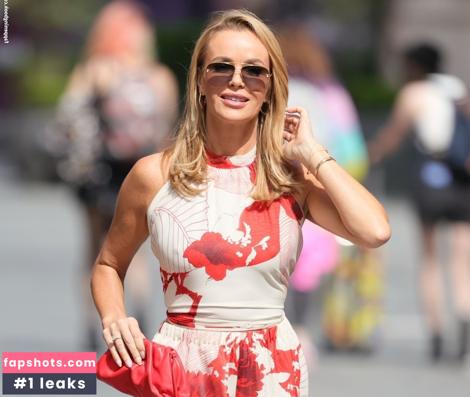 Amanda Holden Nahé úniky fotek pouze od fanoušků #805 - Fapshots