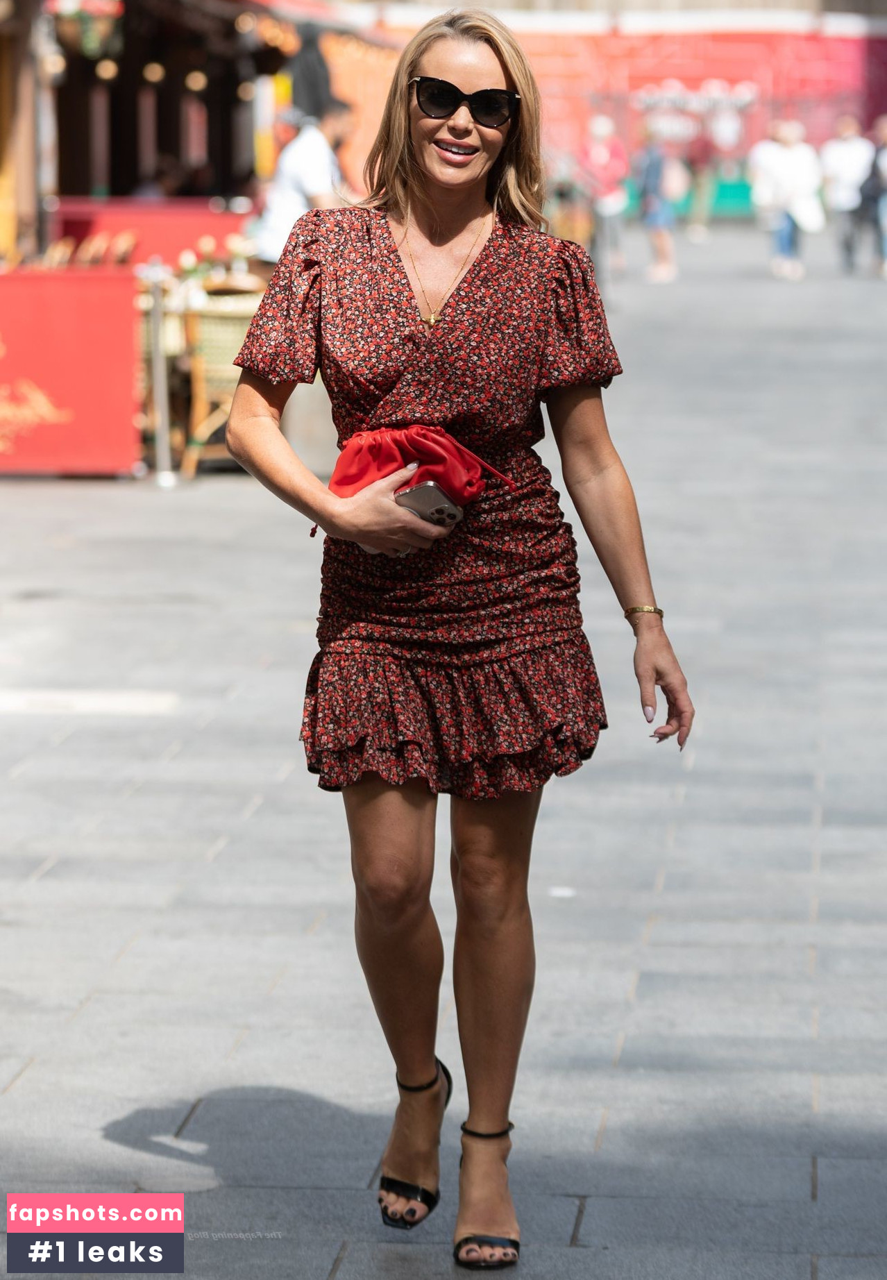 Amanda Holden Nahé úniky fotek pouze od fanoušků #825 - Fapshots