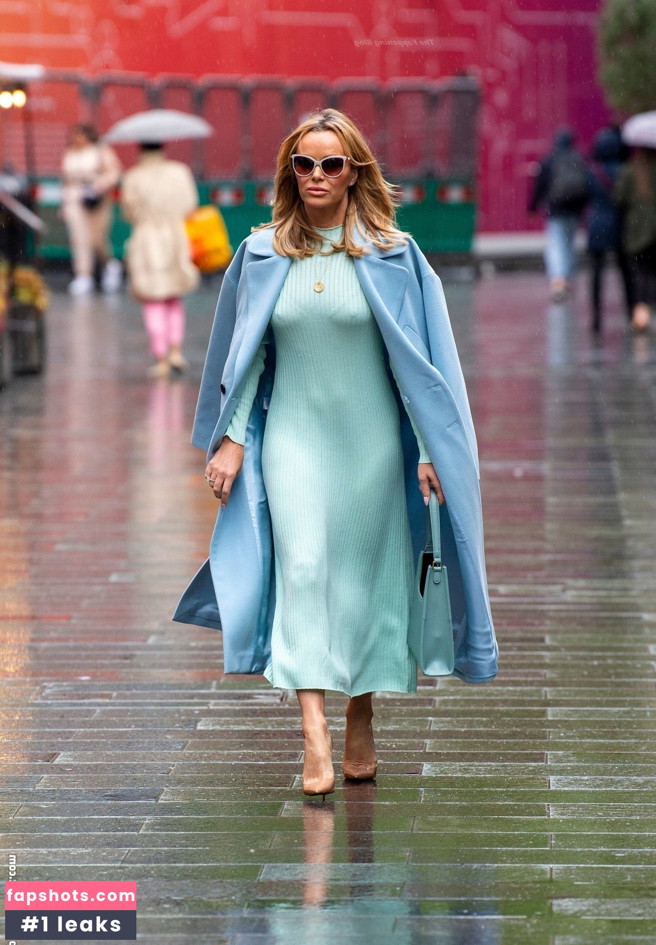 Amanda Holden Nahé úniky fotek pouze od fanoušků #911 - Fapshots