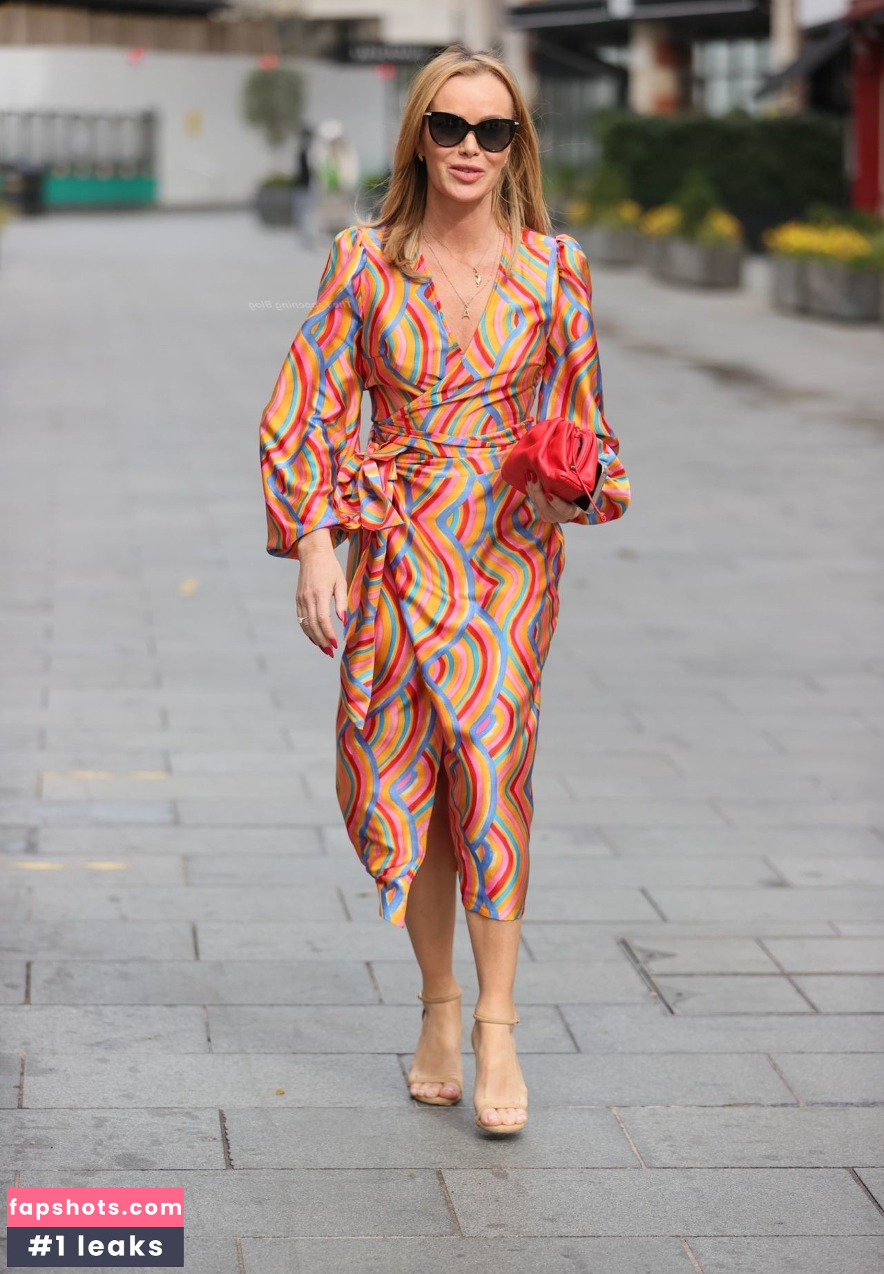 Amanda Holden Nahé úniky fotek pouze od fanoušků #932 - Fapshots