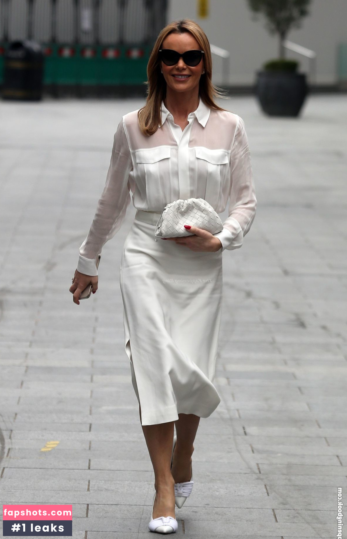 Amanda Holden Nahé úniky fotek pouze od fanoušků #940 - Fapshots