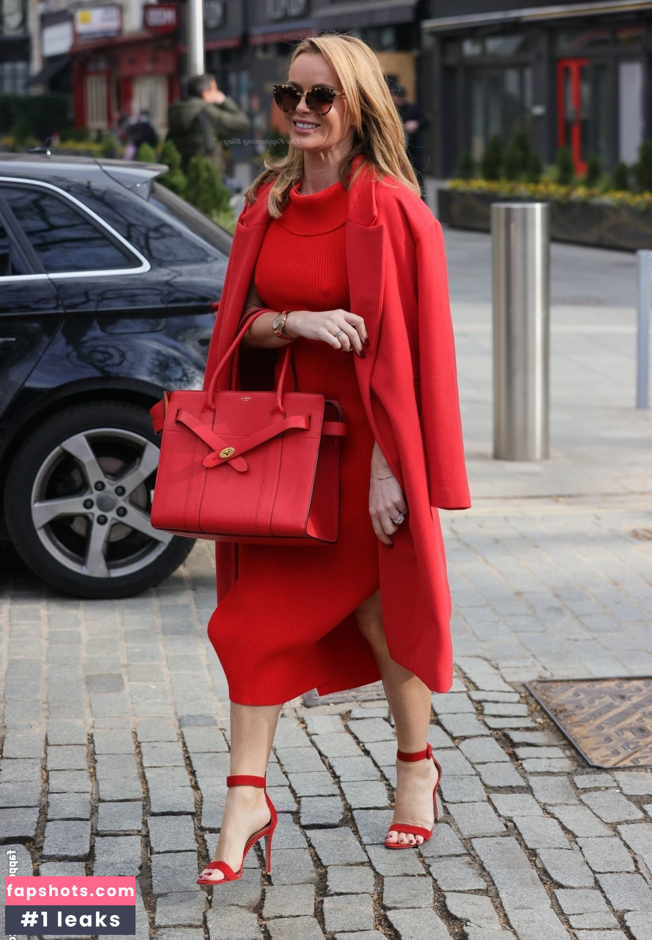 Amanda Holden Nahé úniky fotek pouze od fanoušků #972 - Fapshots