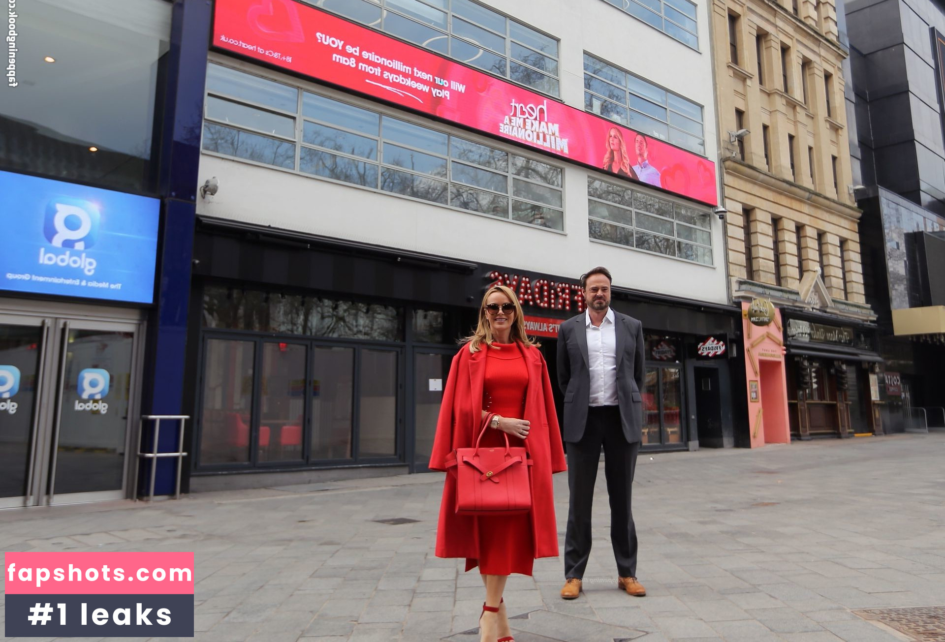 Amanda Holden Nahé úniky fotek pouze od fanoušků #976 - Fapshots