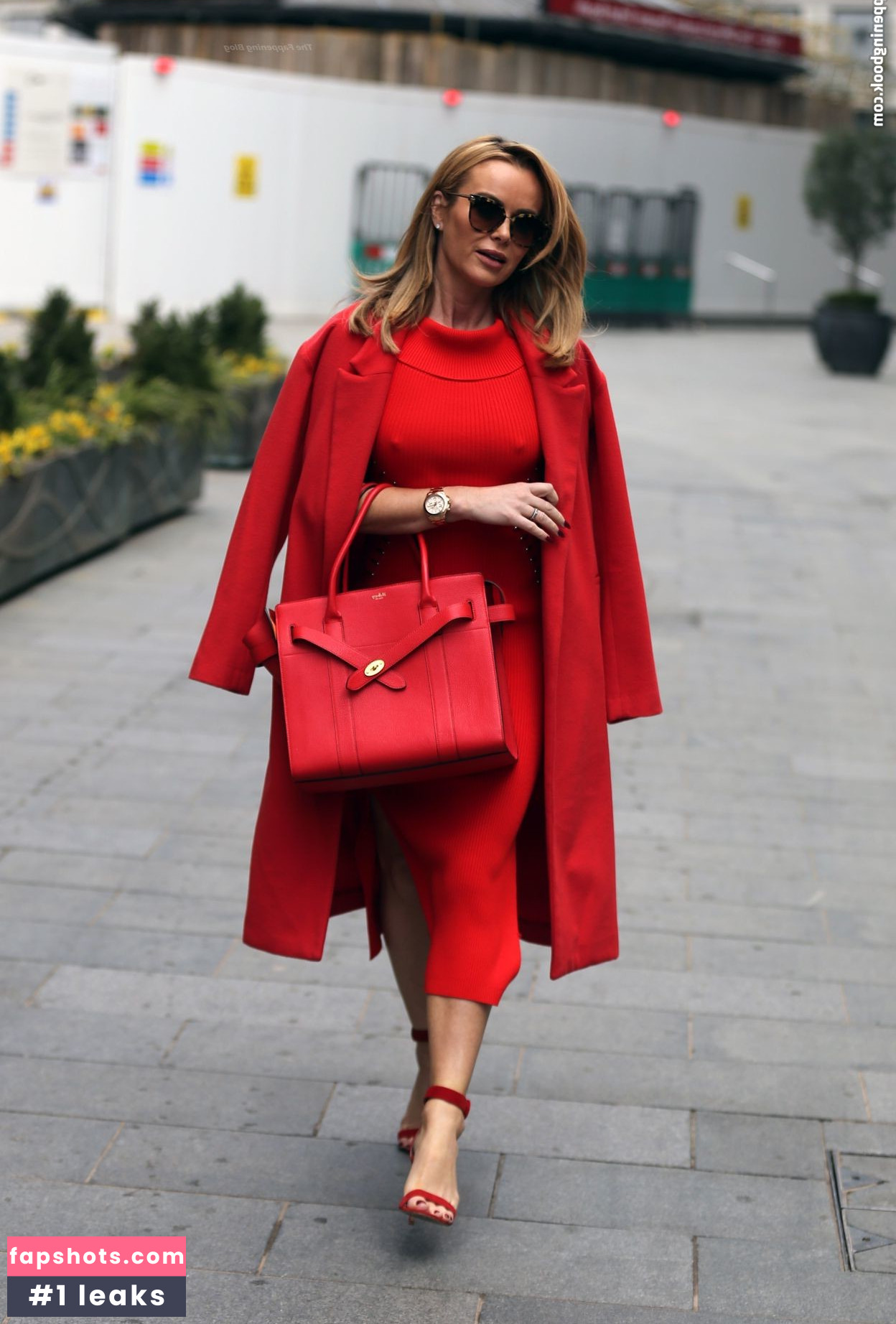 Amanda Holden Nahé úniky fotek pouze od fanoušků #982 - Fapshots