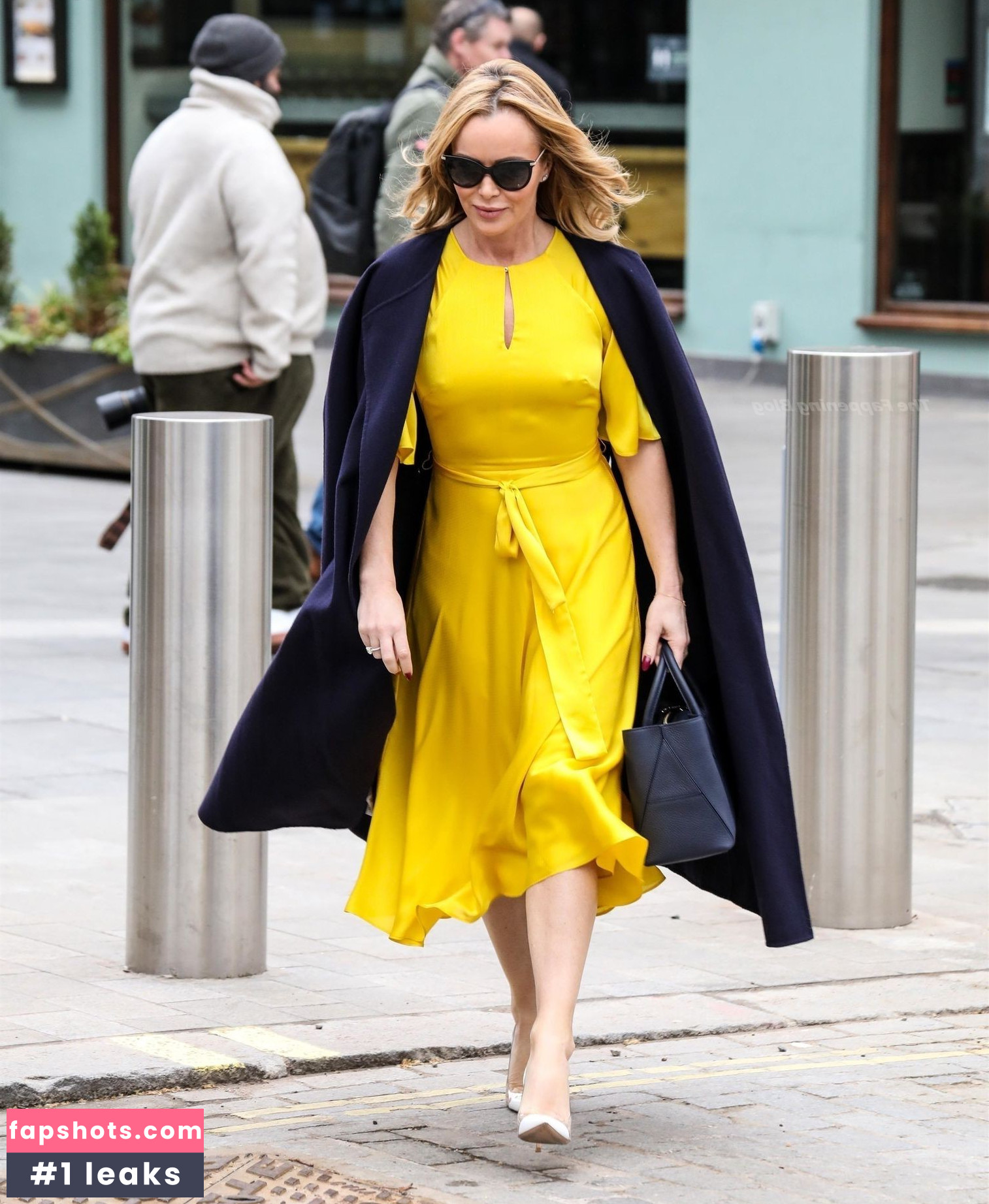 Amanda Holden Nahé úniky fotek pouze od fanoušků #991 - Fapshots