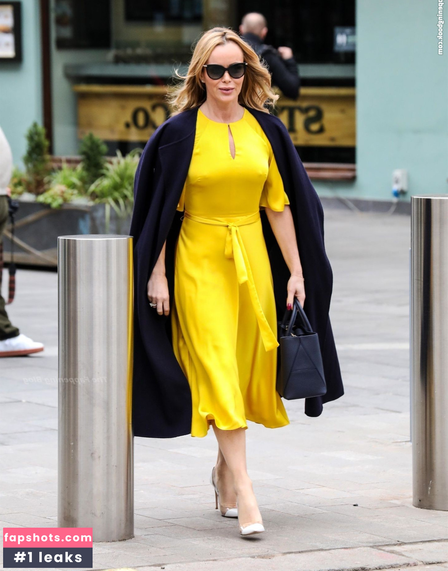 Amanda Holden Nahé úniky fotek pouze od fanoušků #992 - Fapshots