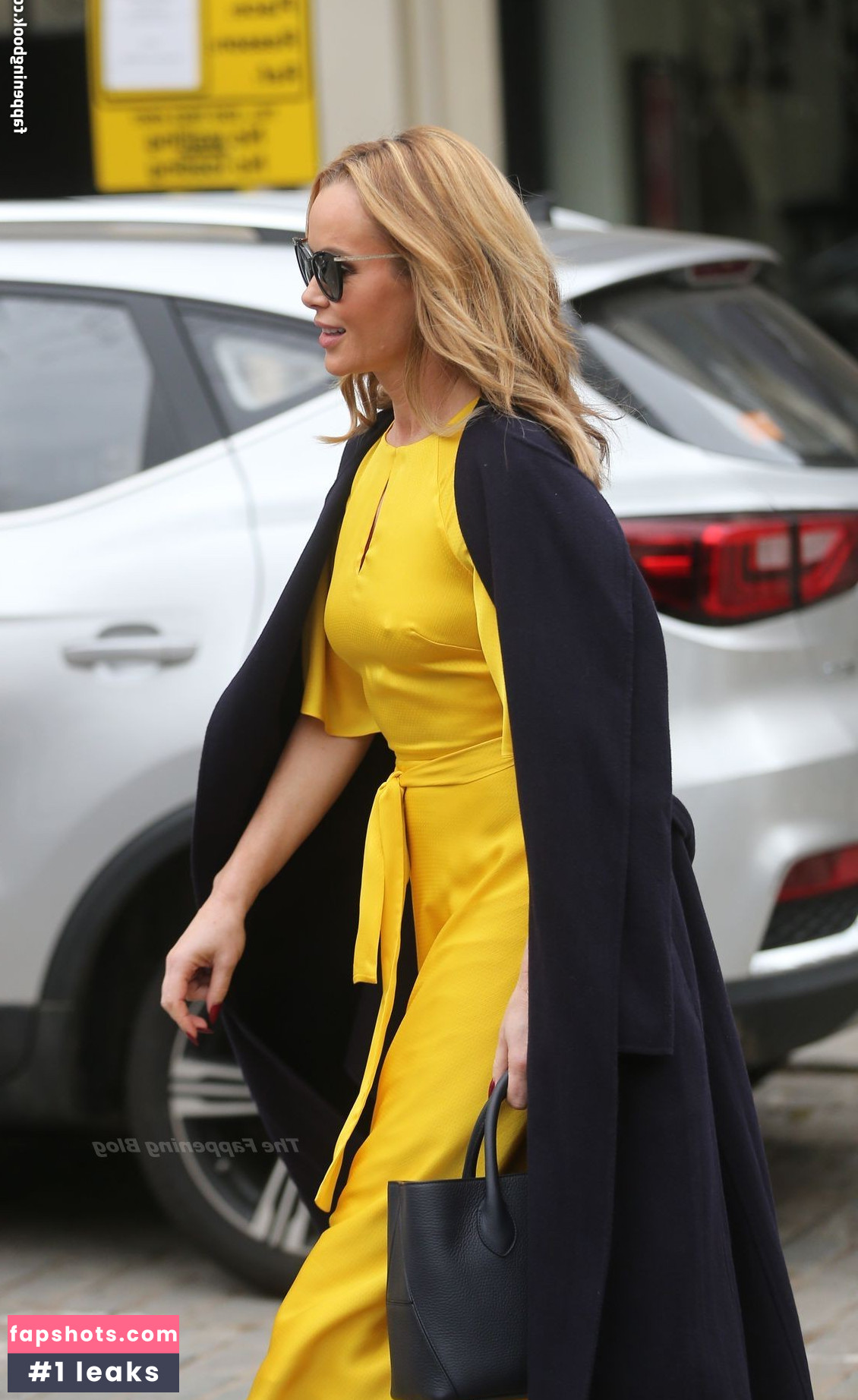 Amanda Holden Nahé úniky fotek pouze od fanoušků #999 - Fapshots