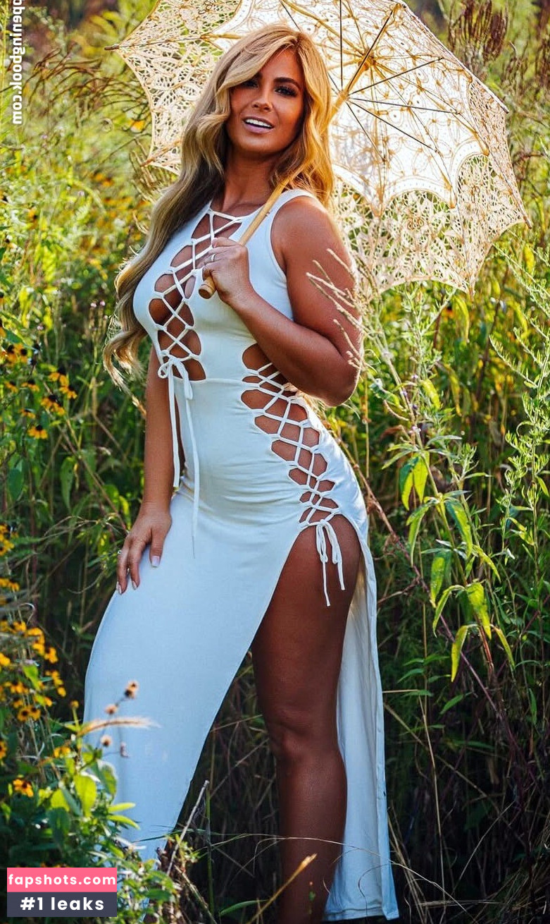 Amanda Kathleen gallery photo #13