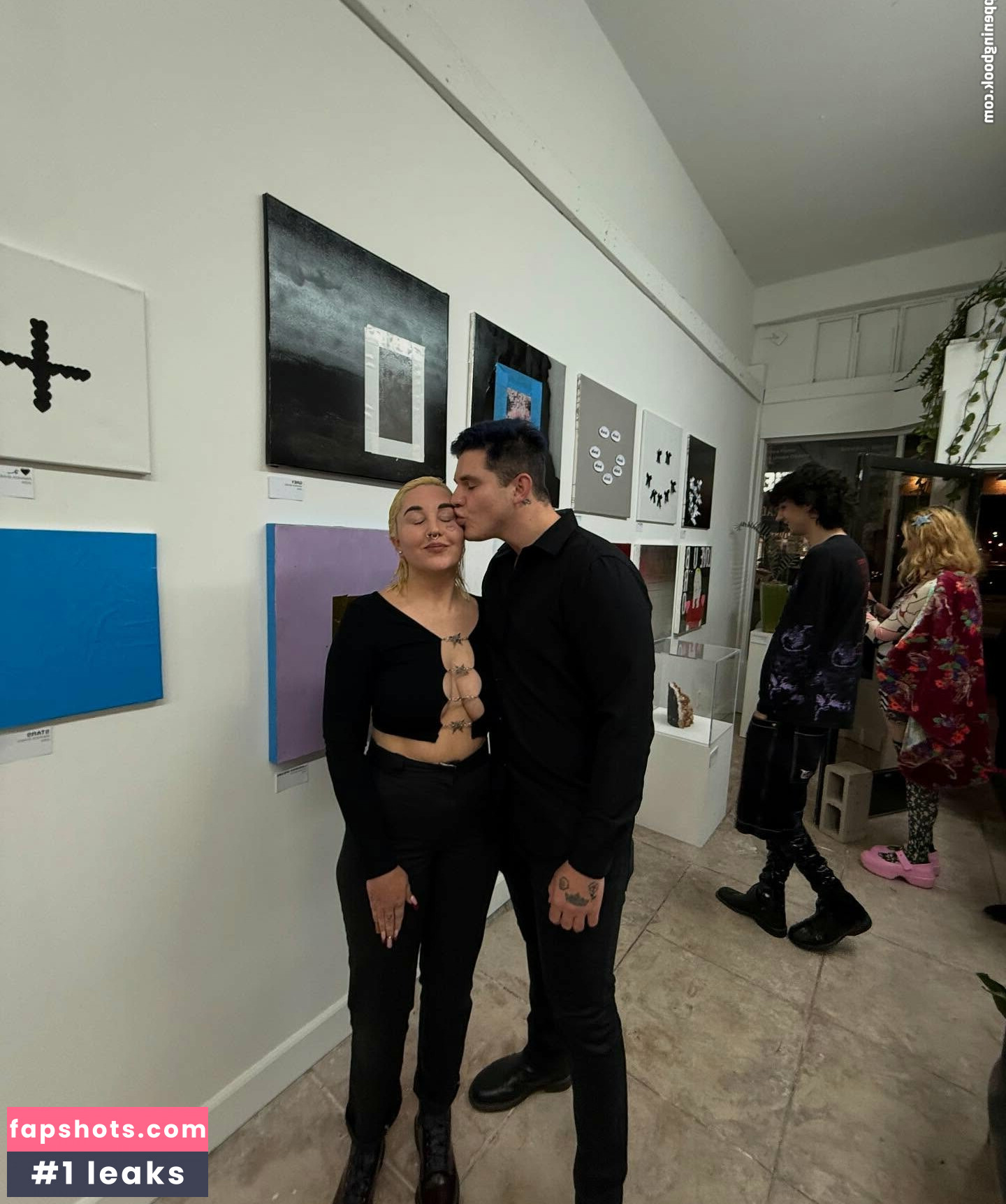 Amanda Laura Bynes gallery photo #3