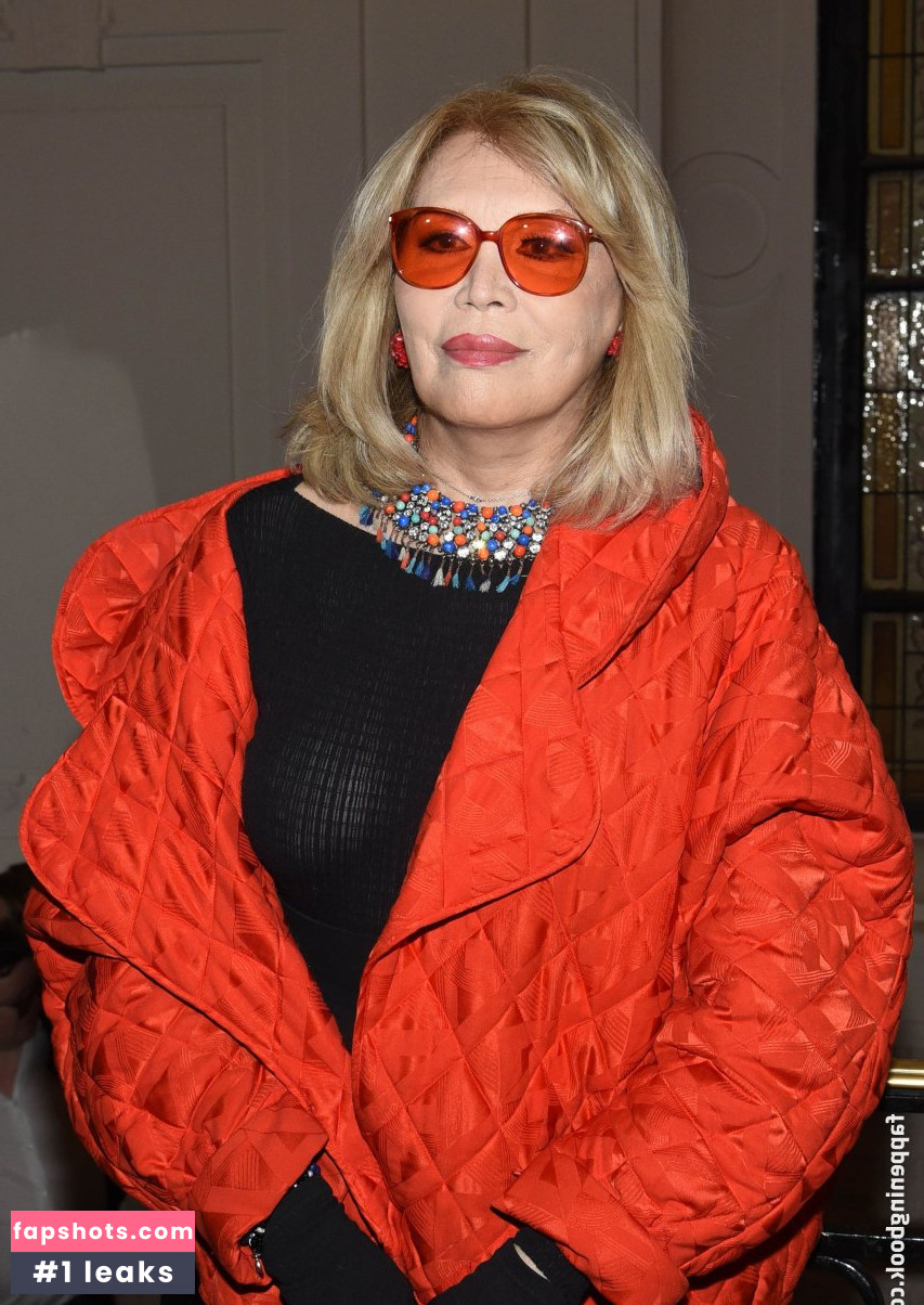 Amanda Lear gallery photo #13