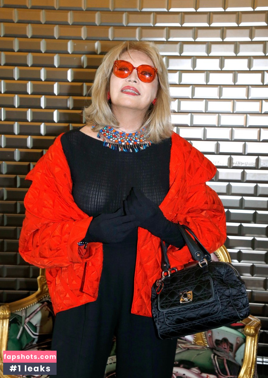 Amanda Lear gallery photo #24