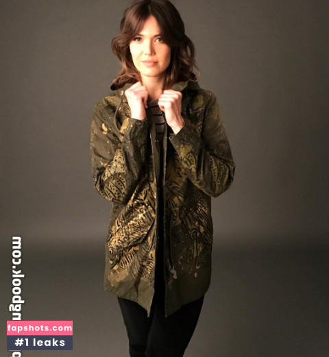 Amanda Leigh Moore gallery photo #36