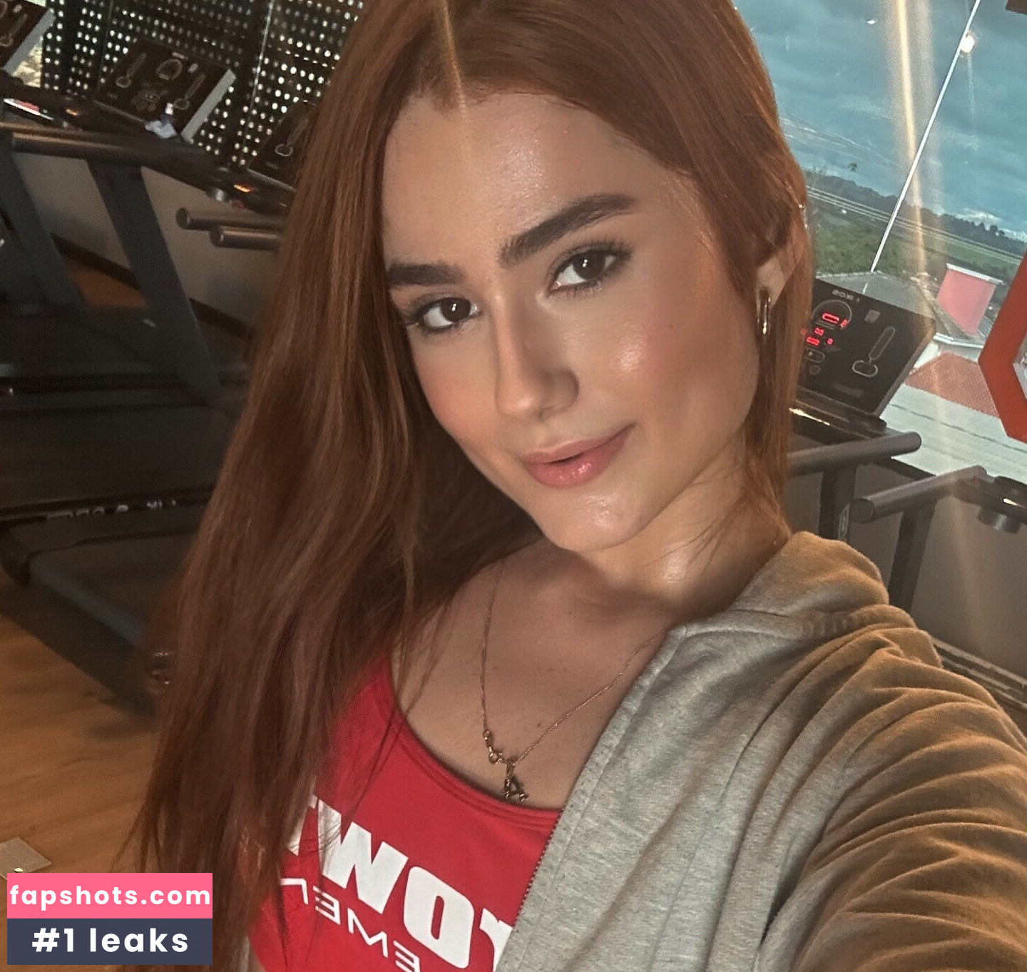 Amanda Marconi gallery photo #34