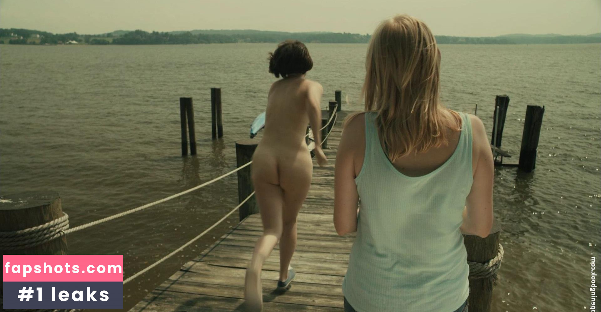 Amanda McCann gallery photo #4