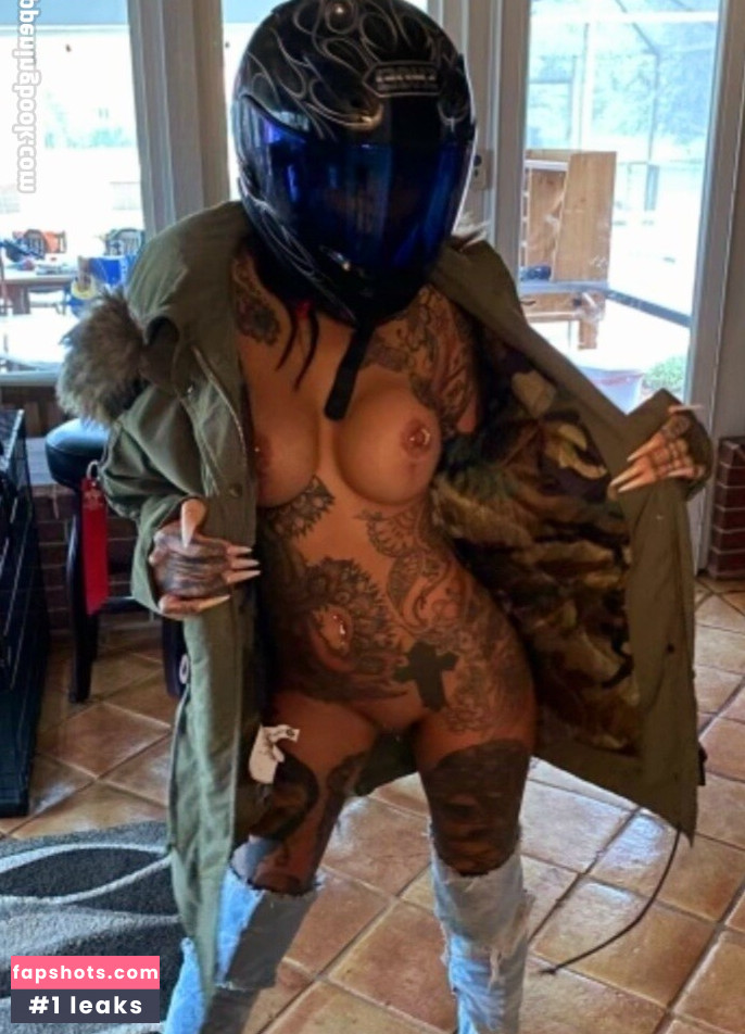 Amanda McNair gallery photo #19