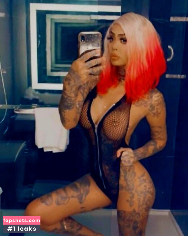 Amanda McNair gallery photo #10