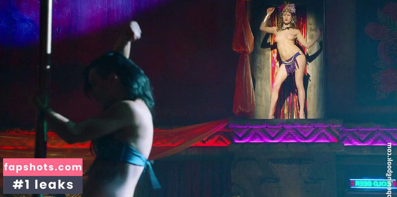 Amanda Moreno gallery photo #28