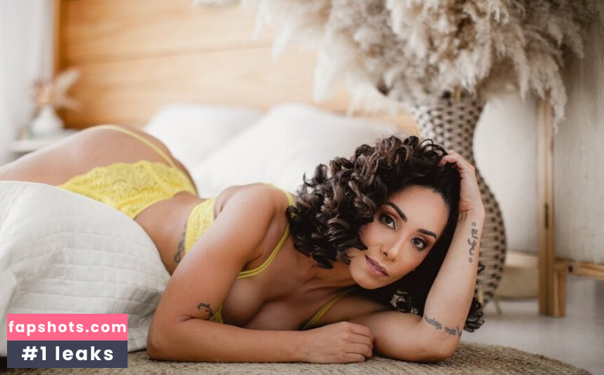 Amanda Ratti Nude Leaks OnlyFans Photos #14 - LeakJerk