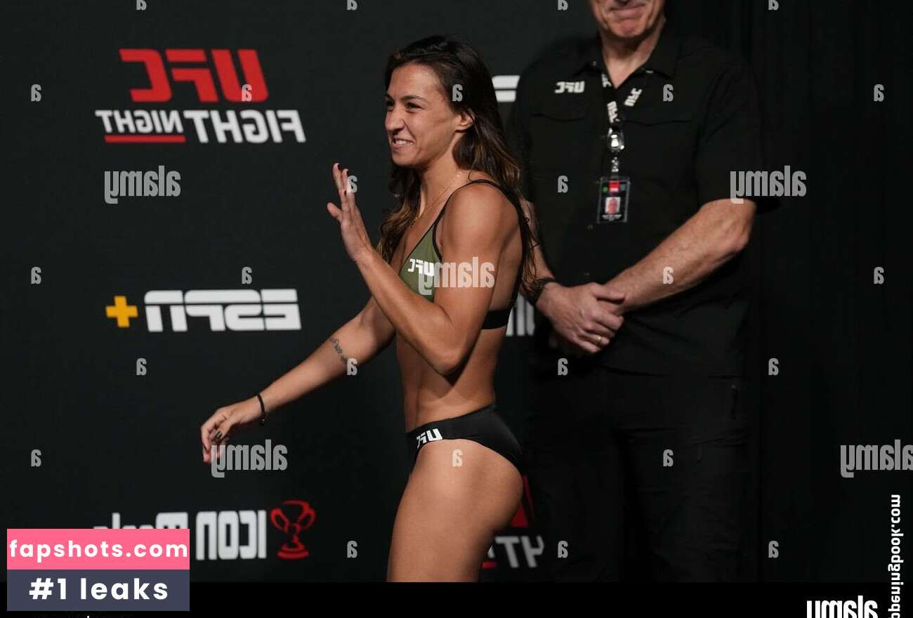 Amanda Ribas gallery photo #27