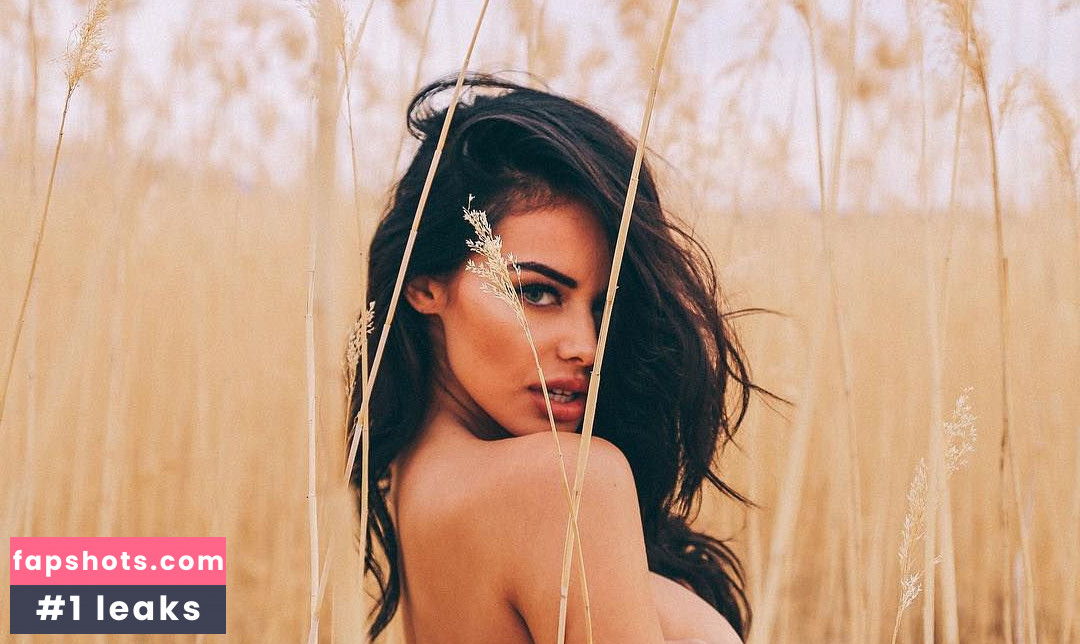 Amanda Rodriguez gallery photo #40