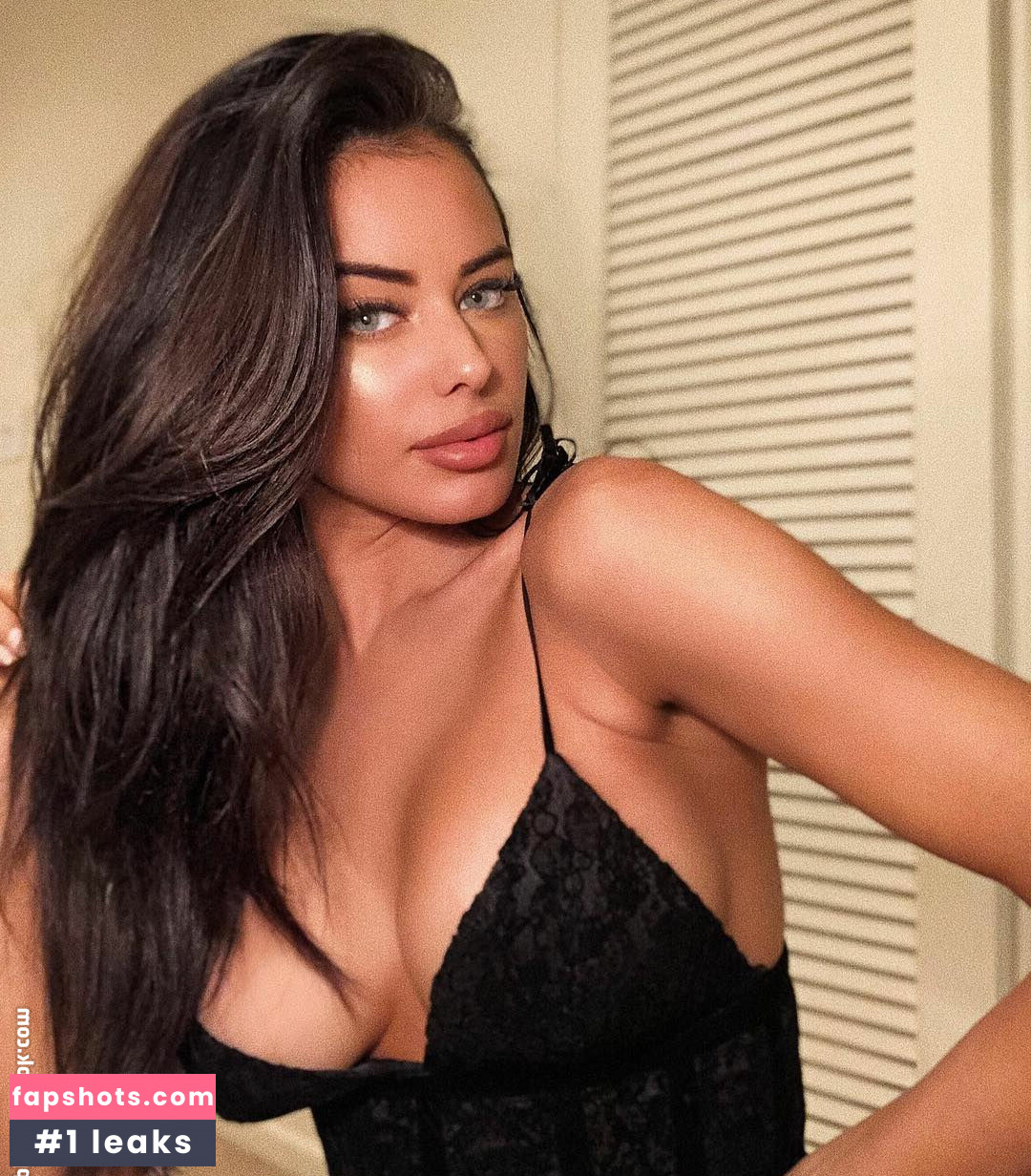 Amanda Rodriguez gallery photo #5