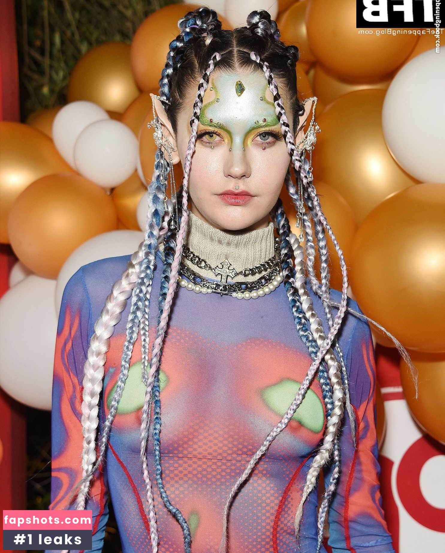 Amanda Steele gallery photo #111