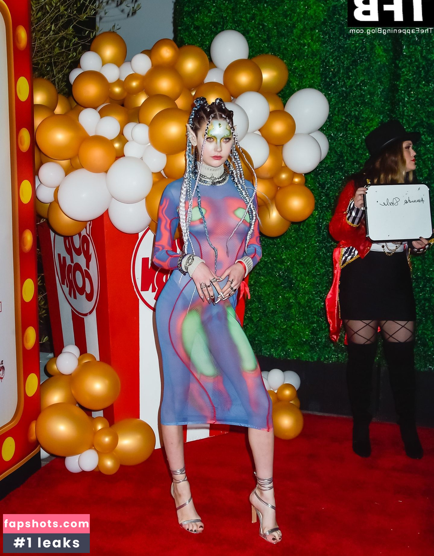 Amanda Steele gallery photo #114