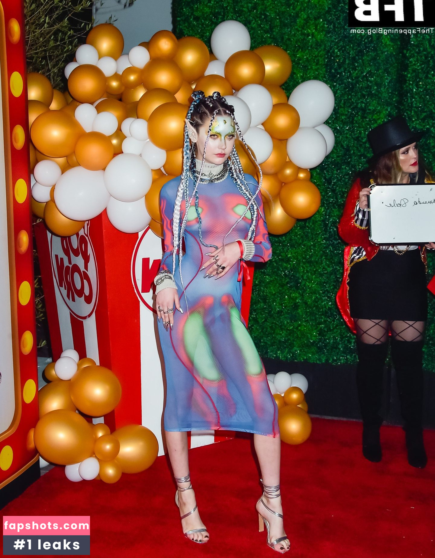 Amanda Steele gallery photo #115