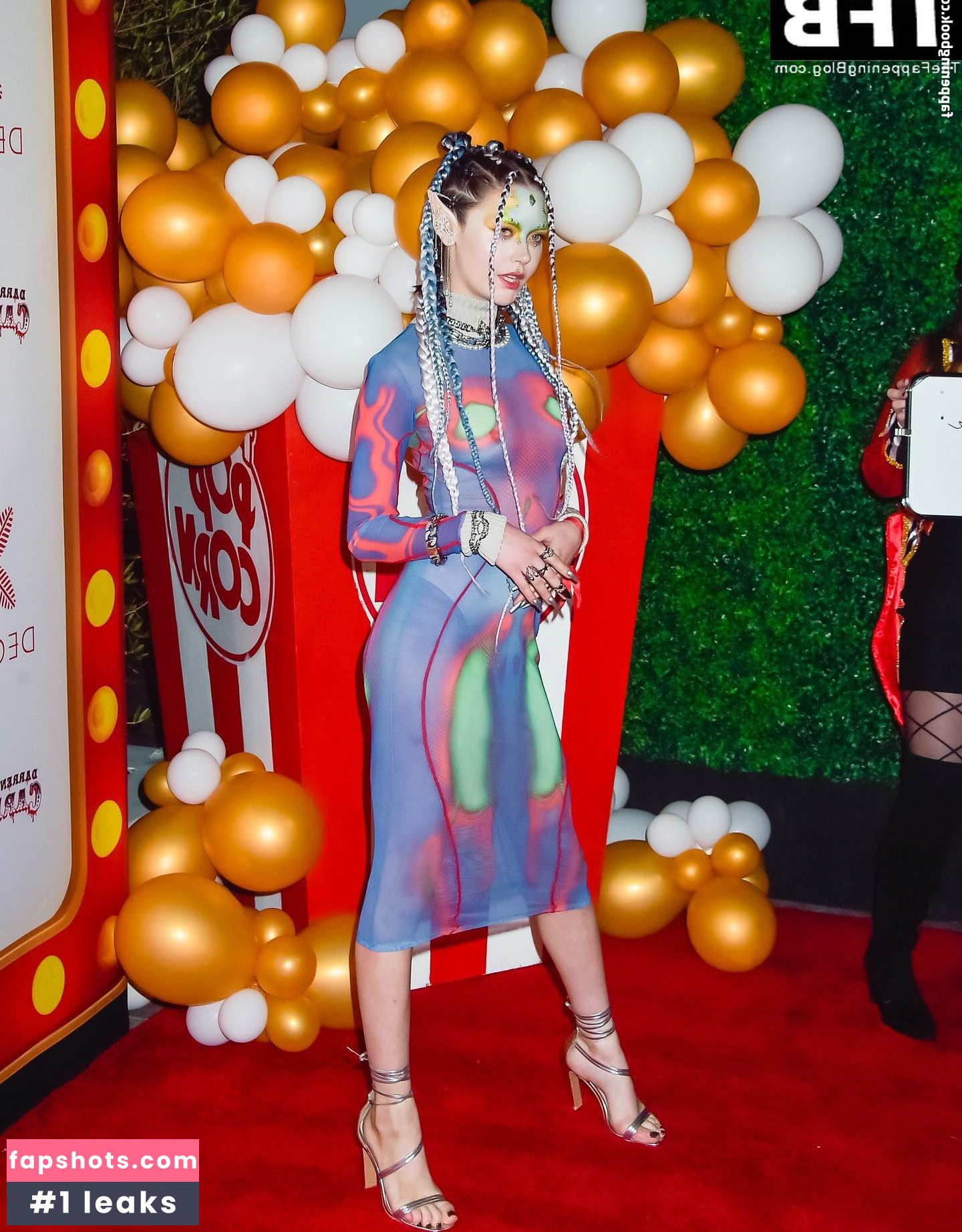 Amanda Steele gallery photo #116