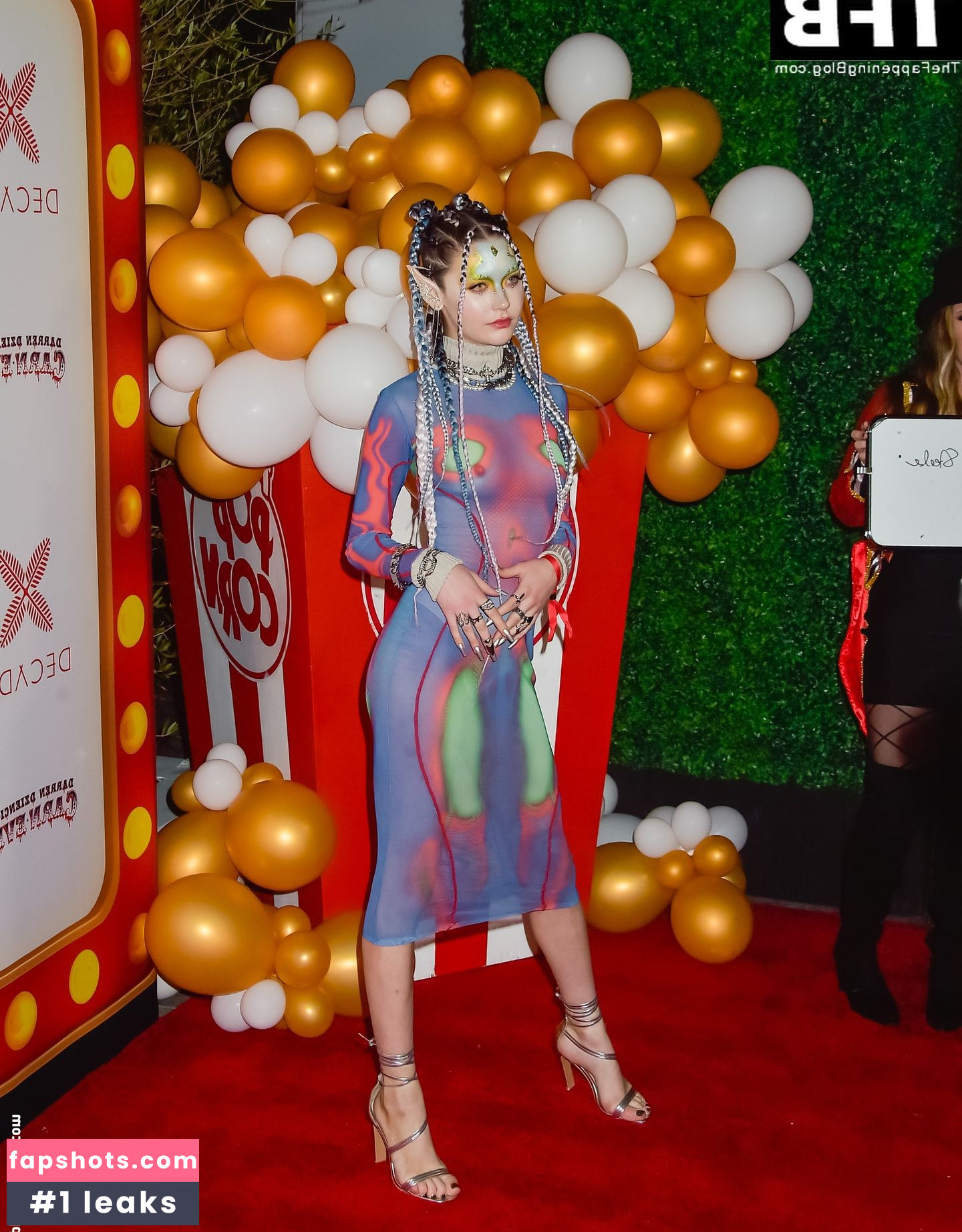 Amanda Steele gallery photo #117