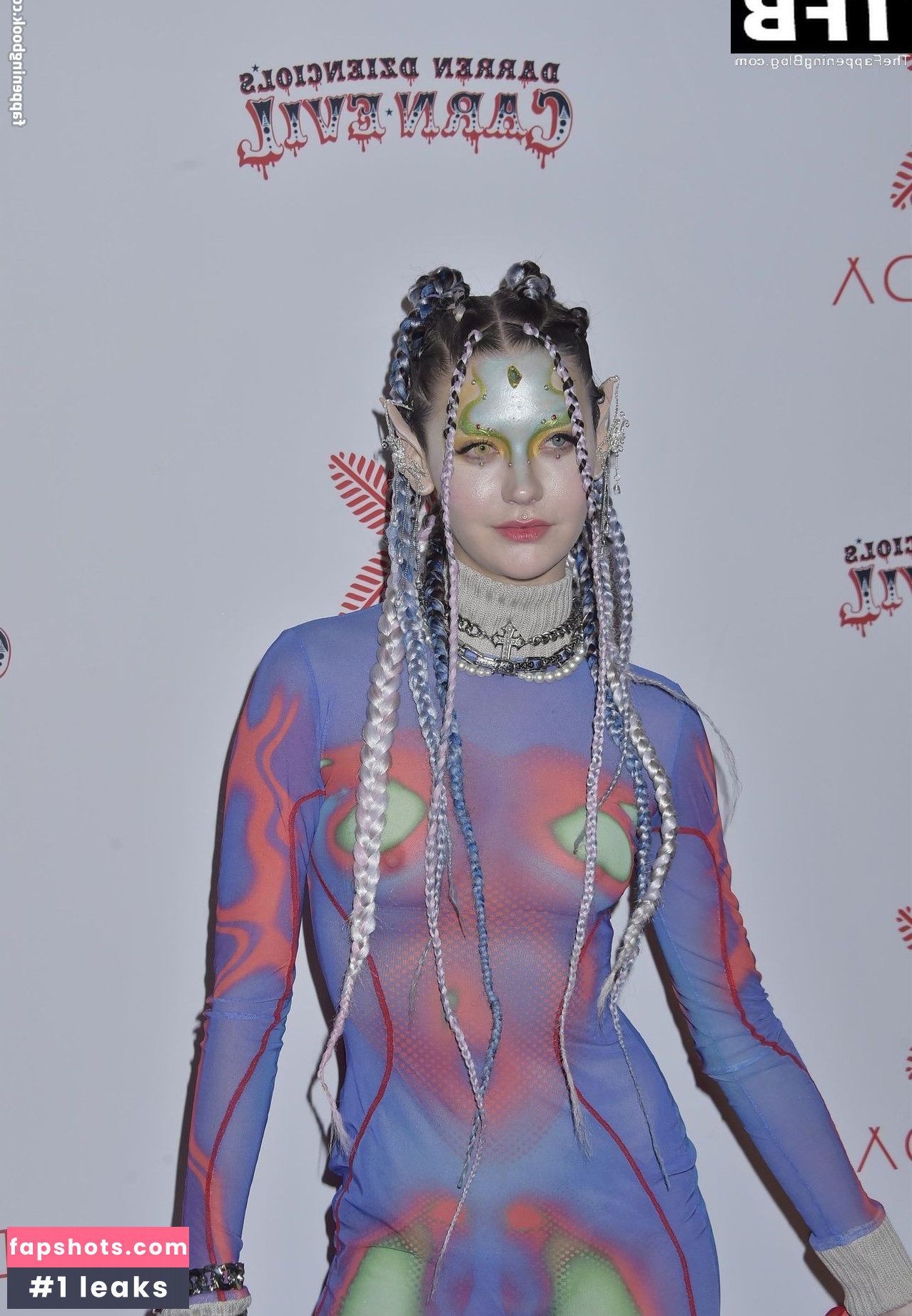 Amanda Steele gallery photo #129